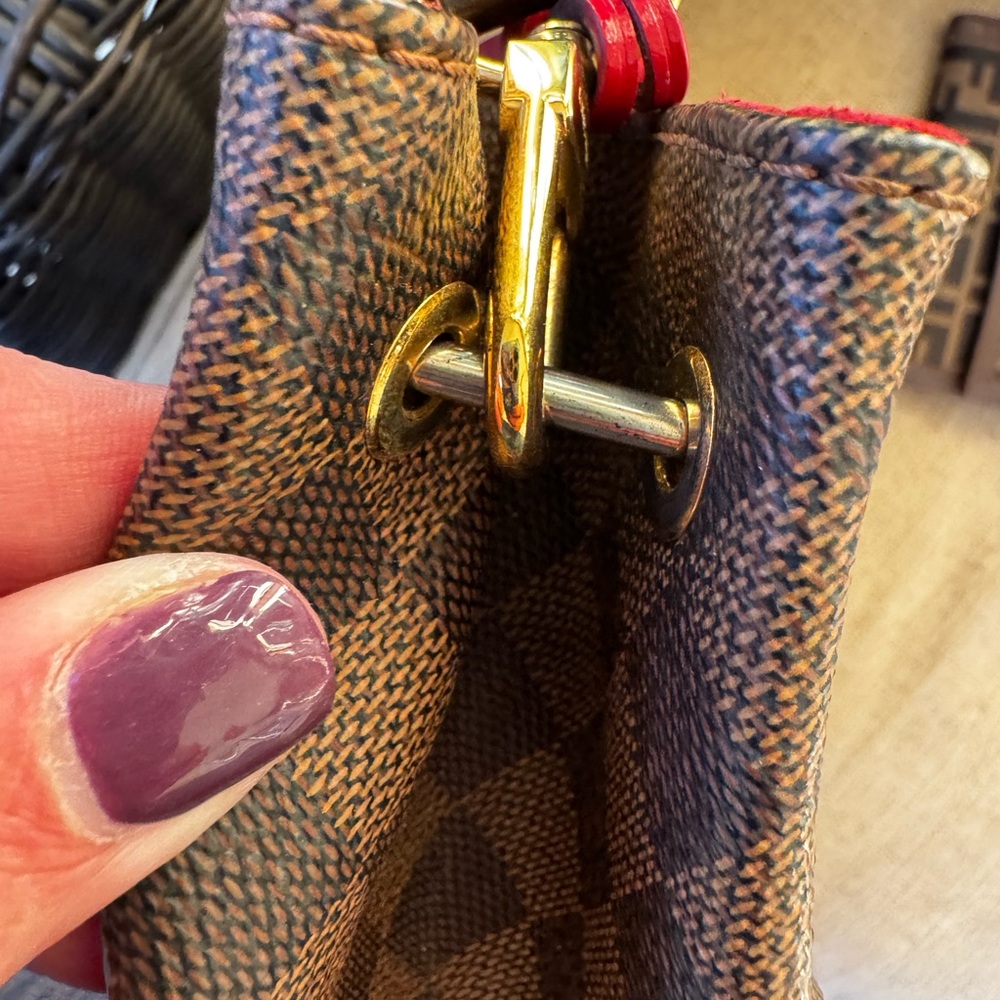 ๐ Louis Vuitton HOBO MM Damier Cerise - Picture 4 of 16